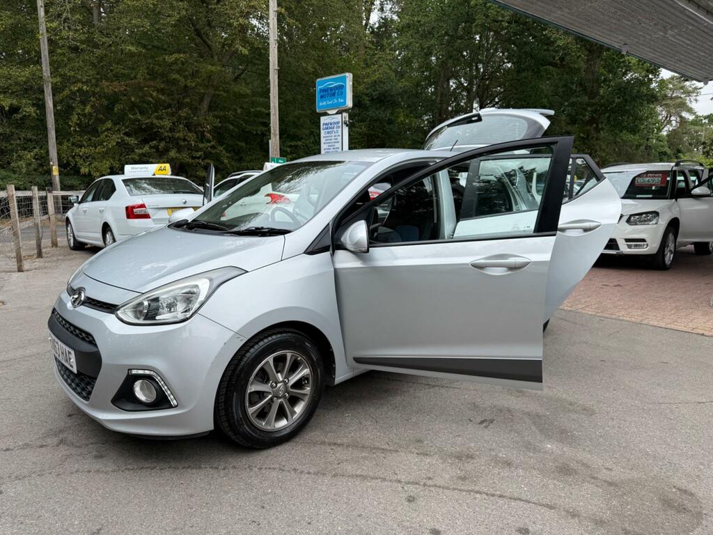 Hyundai I10 2014 Hyundai I10nbsp1.2 Active Euro 5 20Tax Silver #12