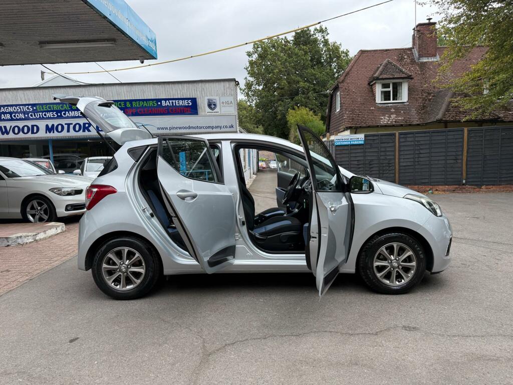 Hyundai I10 2014 Hyundai I10nbsp1.2 Active Euro 5 20Tax Silver #9