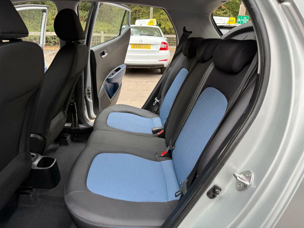 Hyundai I10 2014 Hyundai I10nbsp1.2 Active Euro 5 20Tax Silver #34