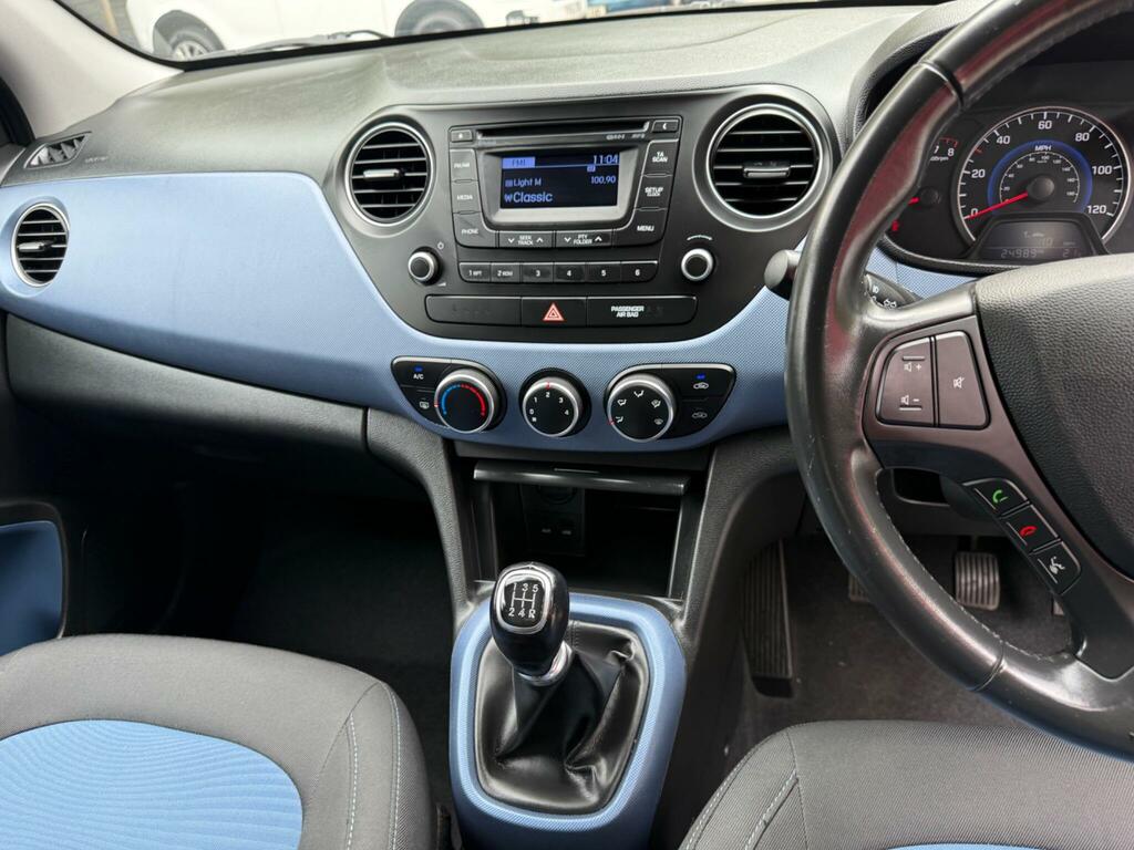 Hyundai I10 2014 Hyundai I10nbsp1.2 Active Euro 5 20Tax Silver #29