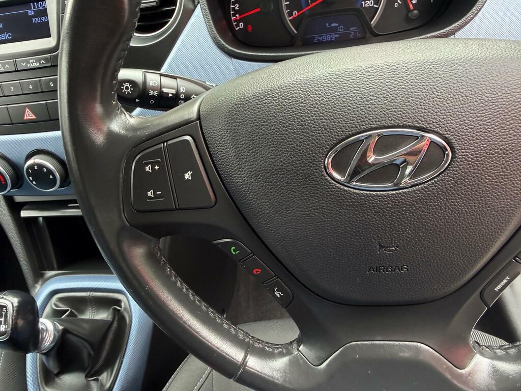 Hyundai I10 2014 Hyundai I10nbsp1.2 Active Euro 5 20Tax Silver #25