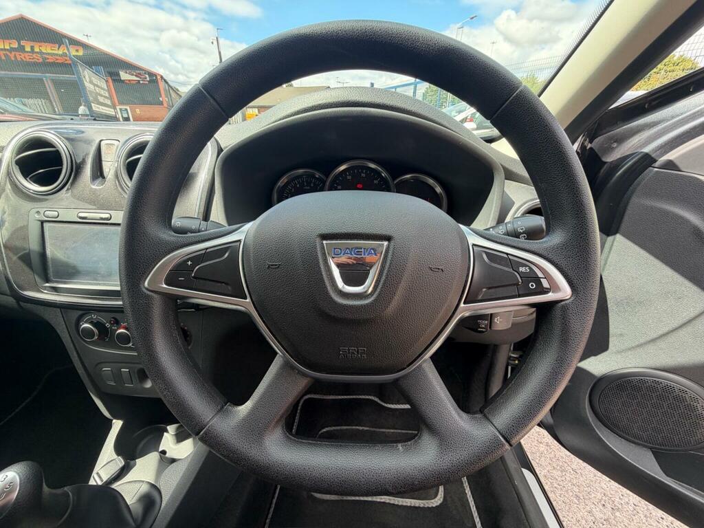 Dacia Sandero 0.9 Tce Comfort Euro 6 Ss Black #16