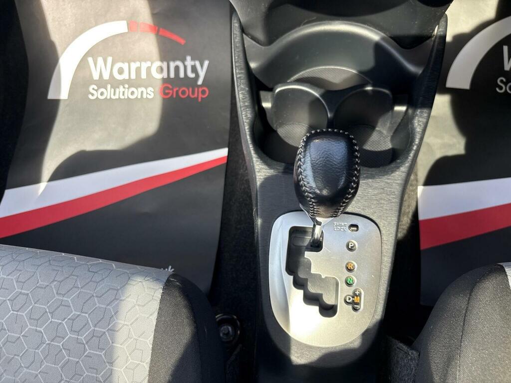 Toyota Yaris Tr Vvt-i  #25
