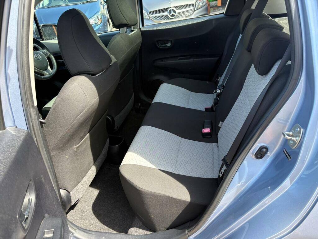 Toyota Yaris Tr Vvt-i  #15