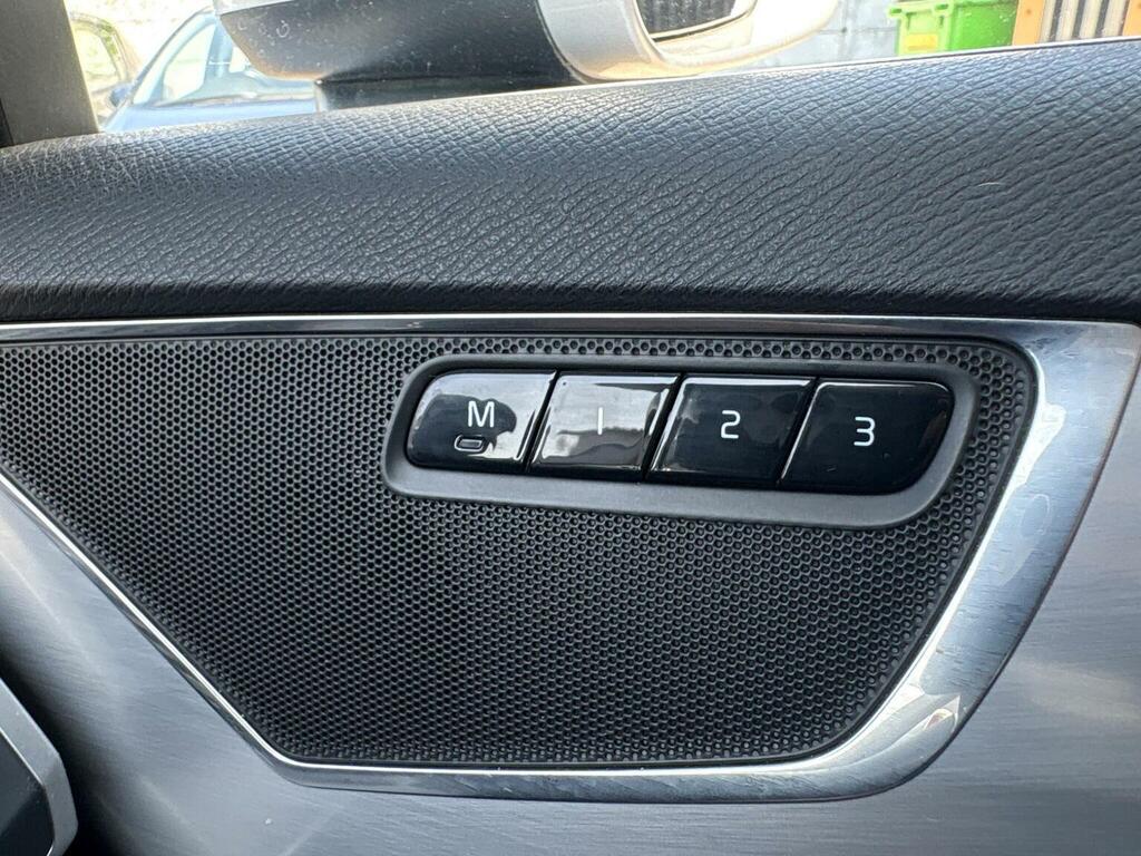 Volvo XC90 2.0H T8 Twin Engine 9.2Kwh Momentum 4Wd Euro Grey #30