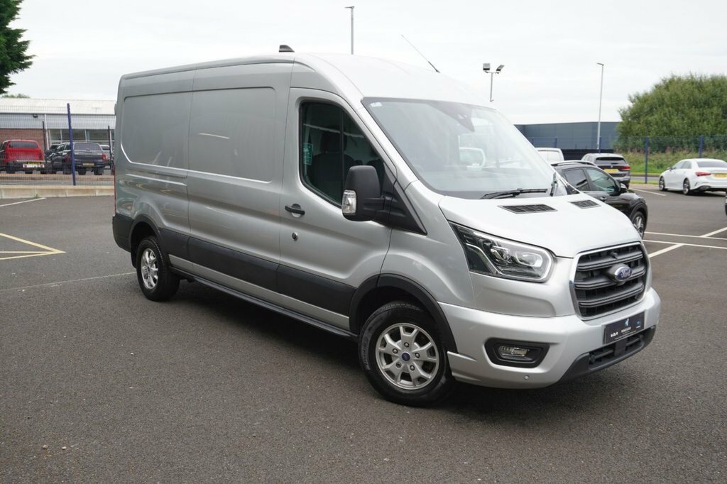 Ford Transit Custom 2L Limited HN24DWK Silver