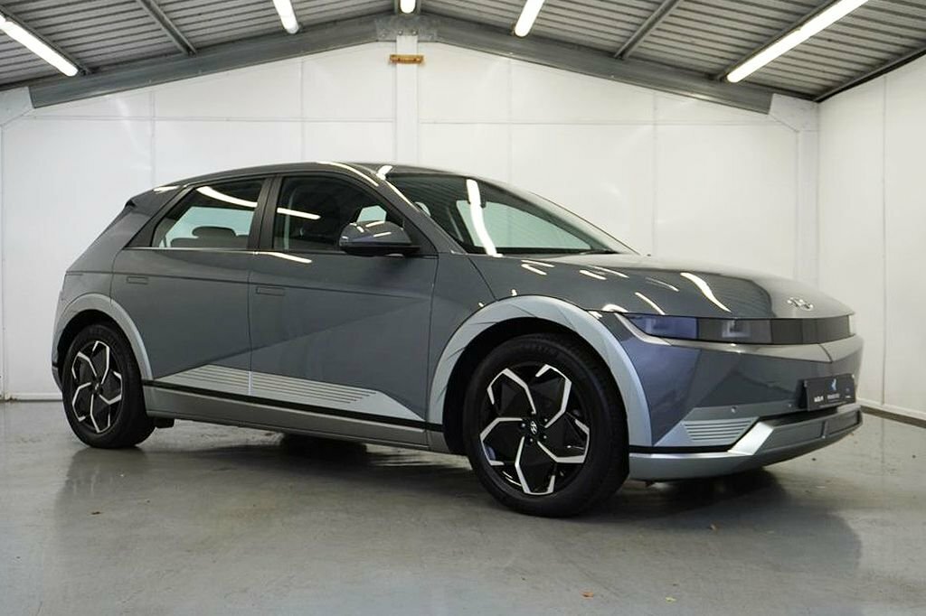 Hyundai Ioniq 5 Hatchback Grey