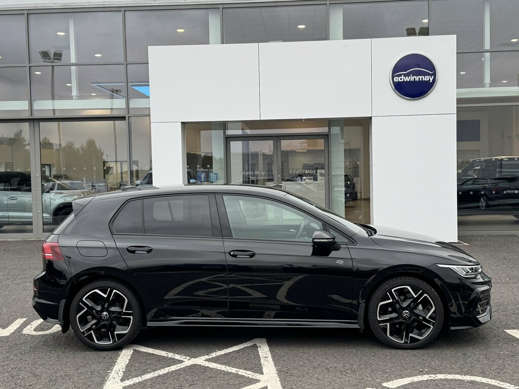 Volkswagen Golf 2025 Volkswagen Golf R-line 2.0 Tdi 150Ps Dsg Black