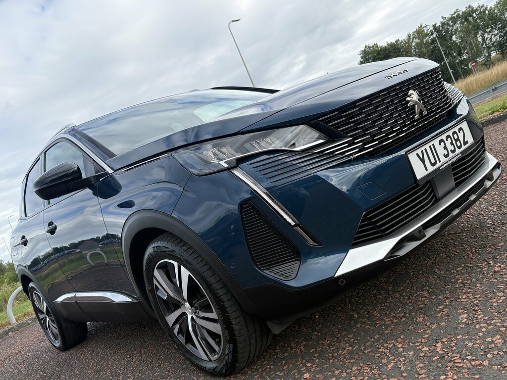 Peugeot 3008 Blue #18