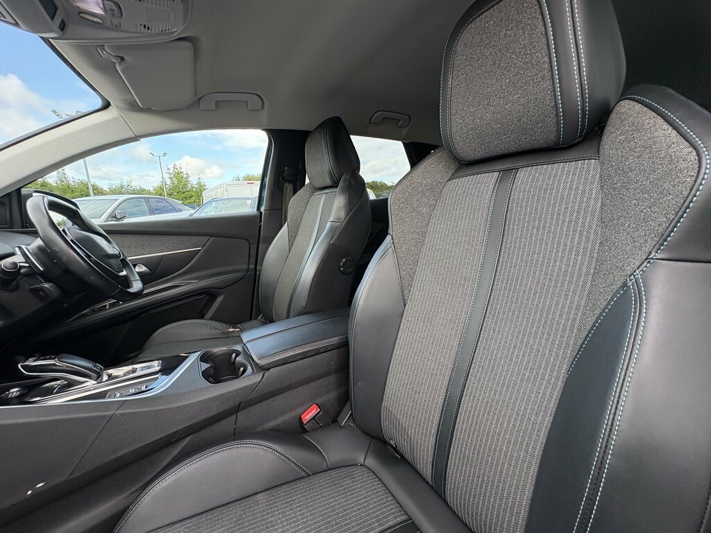 Peugeot 3008 Blue #41