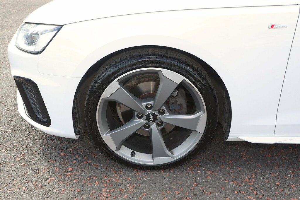 Audi A4 2020 Audi A4 Black Edition 35 Tdi White #6