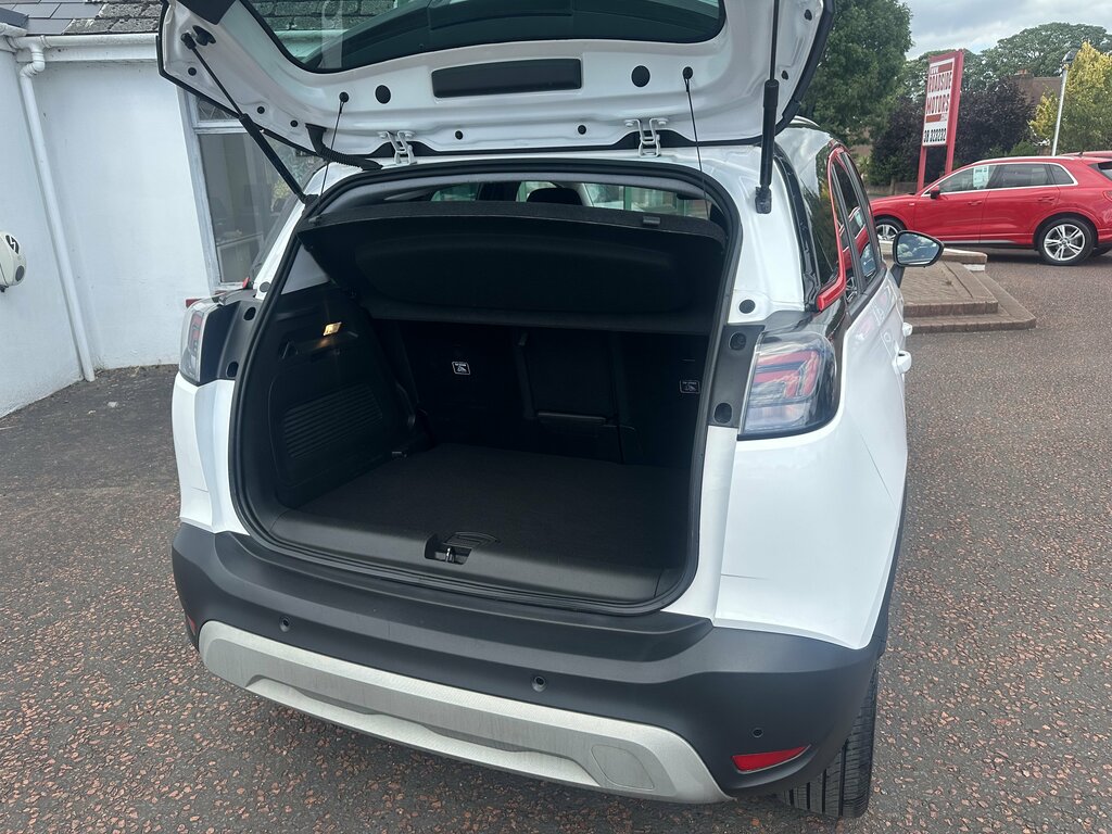 Vauxhall Crossland Sri Nav White #8