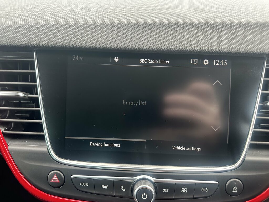 Vauxhall Crossland Sri Nav White #28