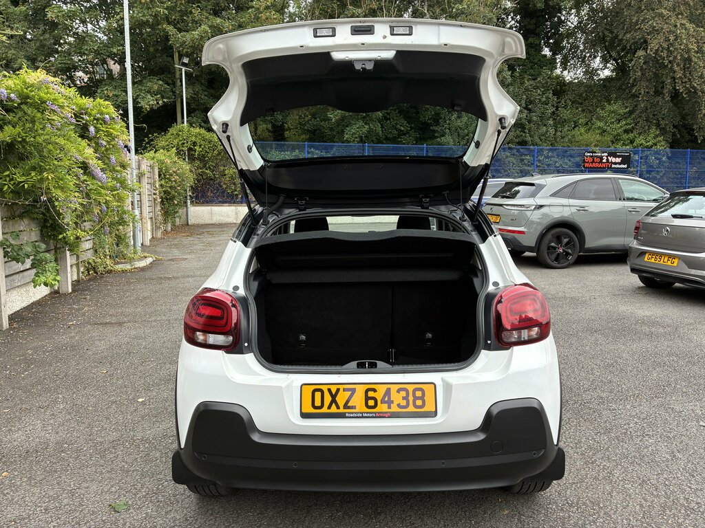 Citroen C3 2020 Citroen C3 1.2 Puretech Origins White #6