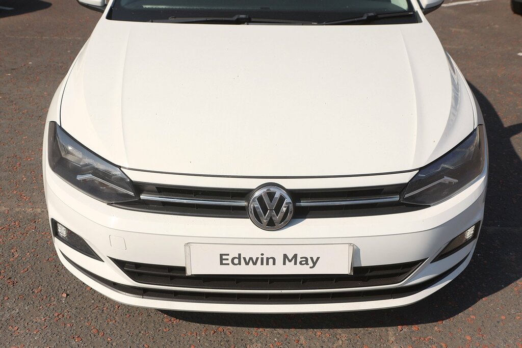 Volkswagen Polo 2018 Volkswagen Polo 1.0 Se White #4