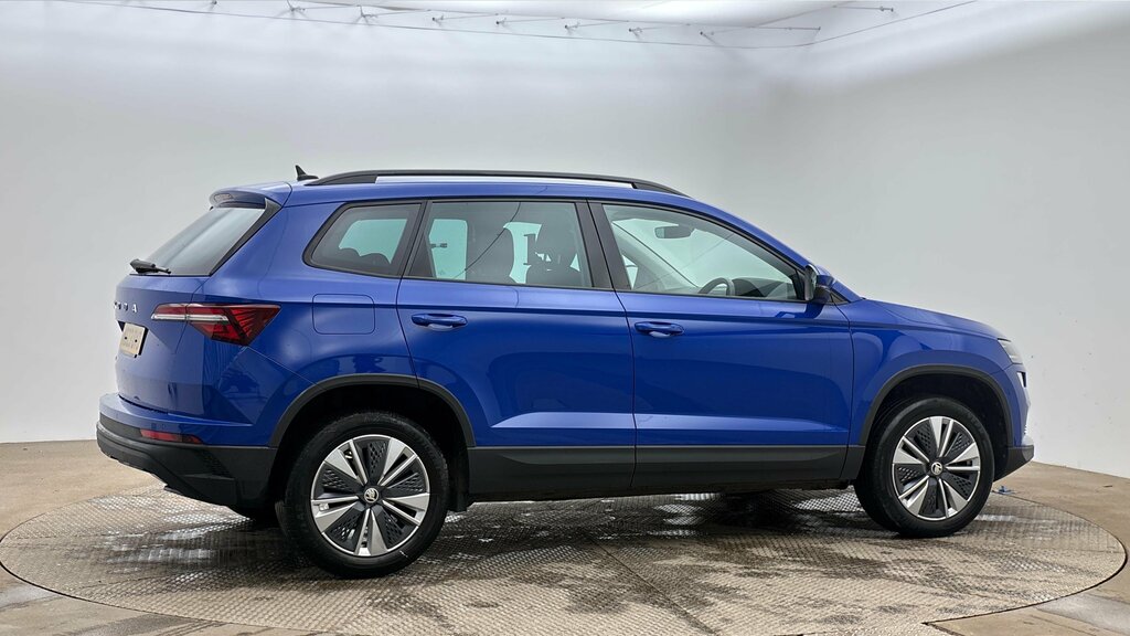 Skoda Karoq 2023 Skoda Karoq 1.0 Se Drive Tsi 110 Blue #4