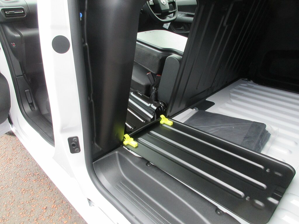 Citroen Berlingo 1.5 Bluehdi 100Ps Van Enterprise Grey #12