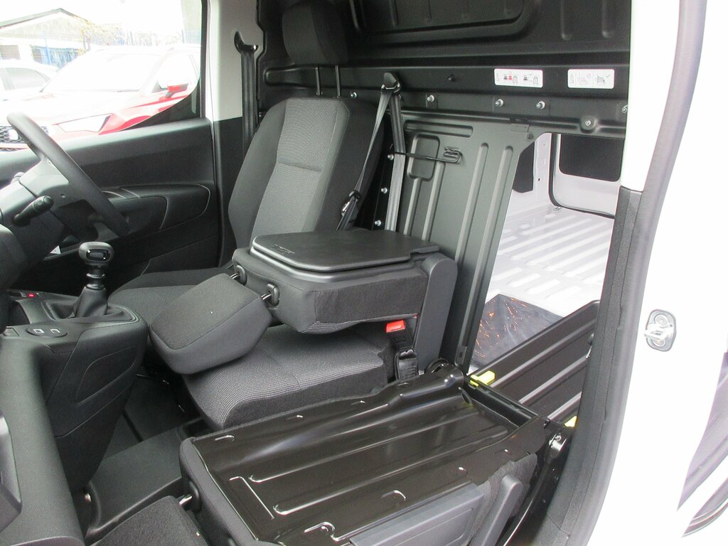 Citroen Berlingo 1.5 Bluehdi 100Ps Van Enterprise Grey #13
