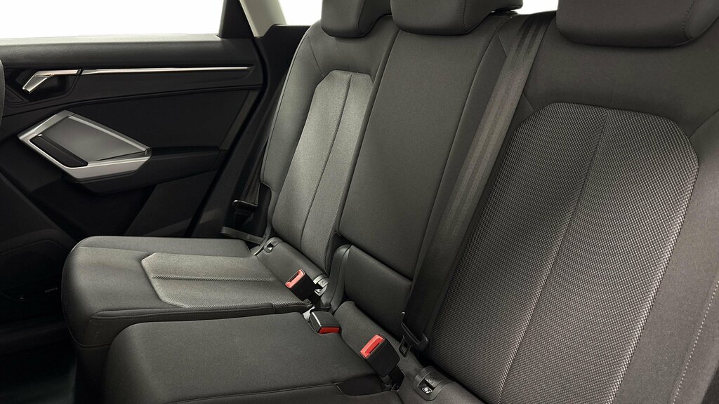 Audi Q3 Sport 35 Tfsi 150 Ps S Tronic Blue #7