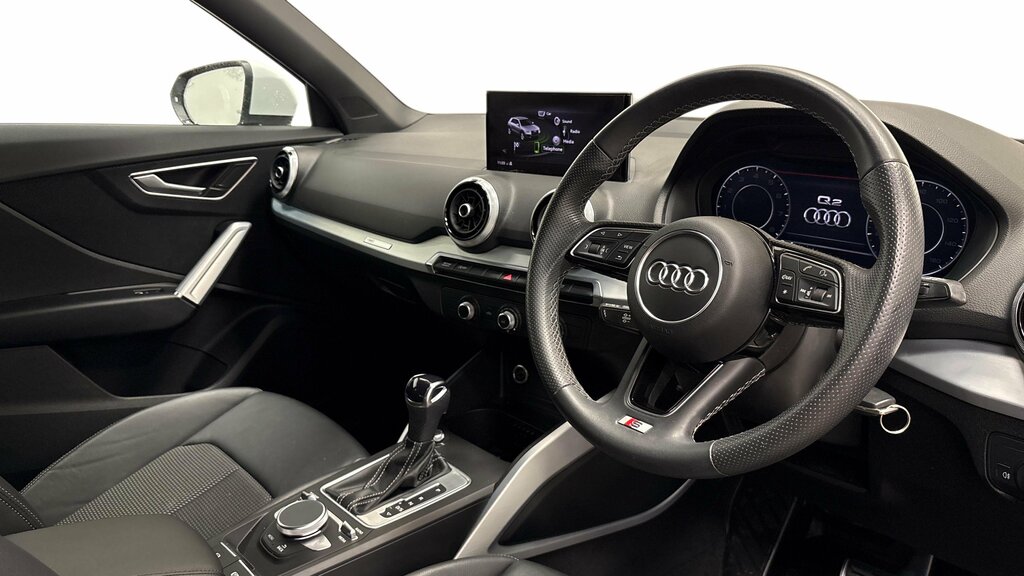 Audi Q2 2022 Audi Q2 1.5 Tfsi S Line White #6