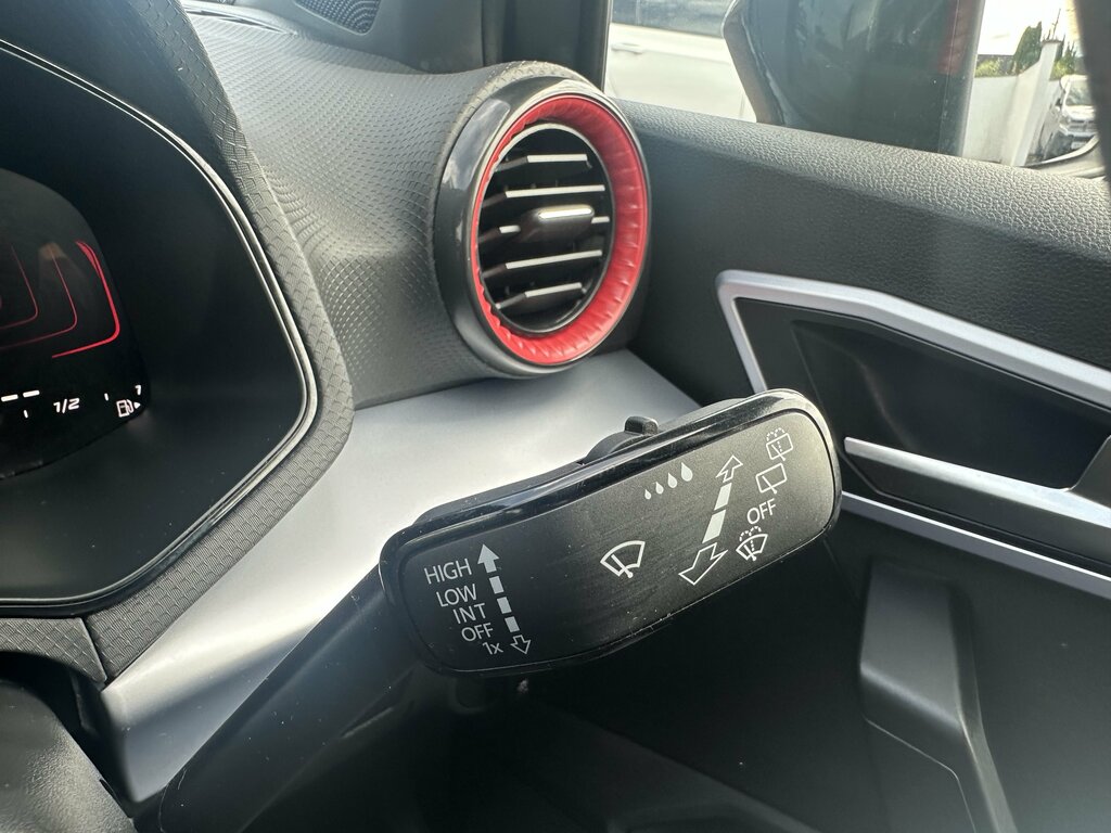 Seat Ibiza 1.0 Tsi Fr Sport Euro 6 Ss Black #25