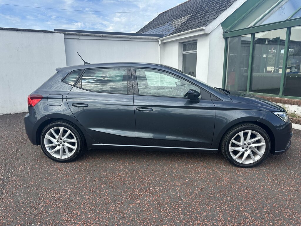 Seat Ibiza 2023 Seat Ibiza 1.0 Mpi Fr Grey #3
