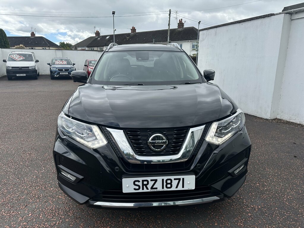 Nissan X-Trail 2021 Nissan X-trail 1.7 Dci Tekna 7 Seats Black #2