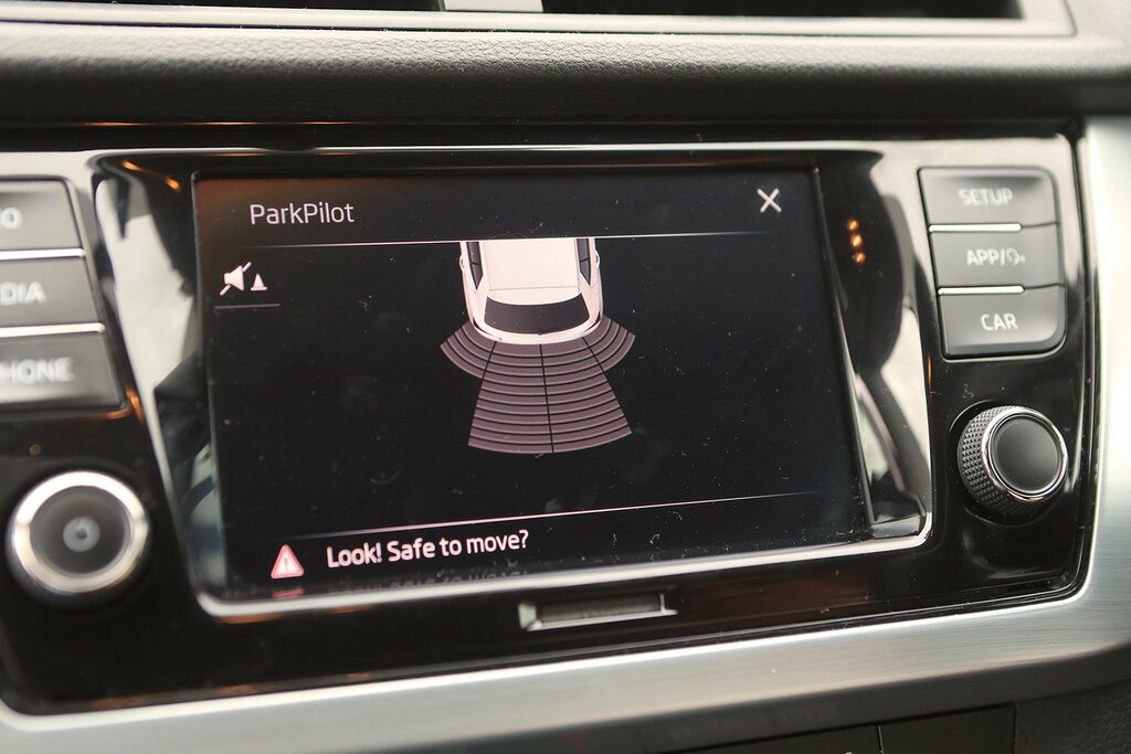 Volkswagen Golf 2.0 Tdi Life Estate Euro 6 Ss Black #11