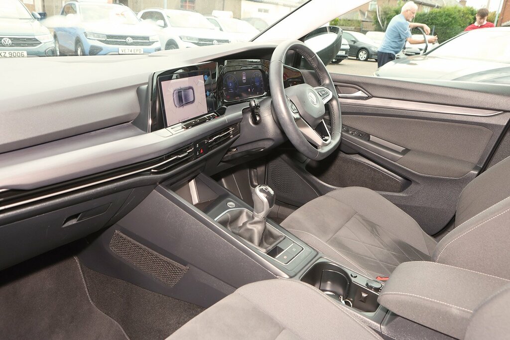 Volkswagen Golf 2.0 Tdi Life Estate Euro 6 Ss Black #15