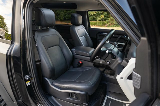 Land Rover Defender 90 3.0 D250 Mhev X-dynamic Hse Suv 4W Black #2