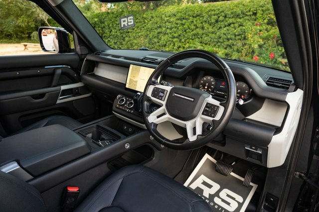 Land Rover Defender 90 3.0 D250 Mhev X-dynamic Hse Suv 4W Black #4