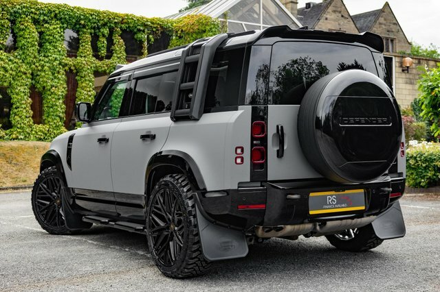 Land Rover Defender 110 3.0 D250 Mhev X-dynamic Se Suv 4Wd Grey #4
