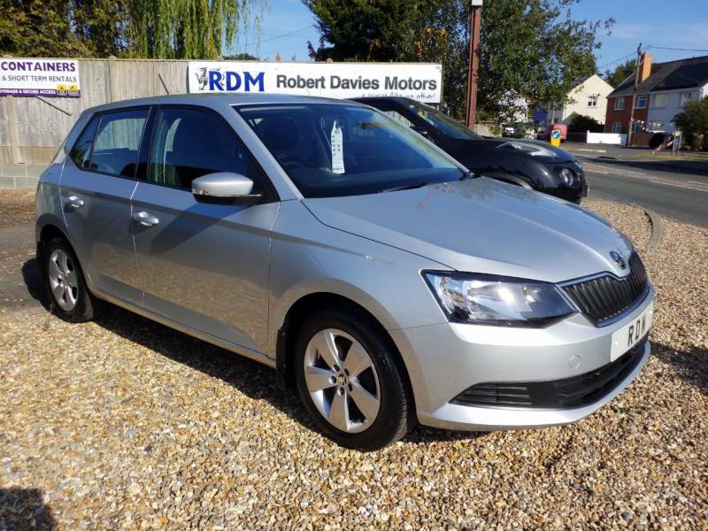 Skoda Fabia 1.2 Tsi Se Silver