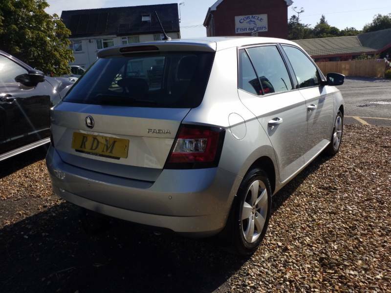 Skoda Fabia 1.2 Tsi Se Silver #5