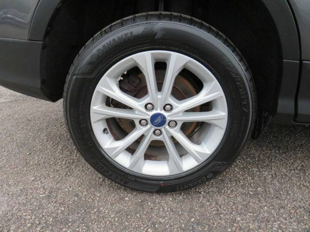 Ford Kuga 1.5 Ecoboost 150 Vignale  #8