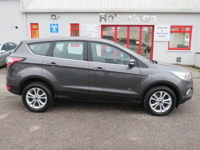 Ford Kuga 1.5 Ecoboost 150 Vignale  #2