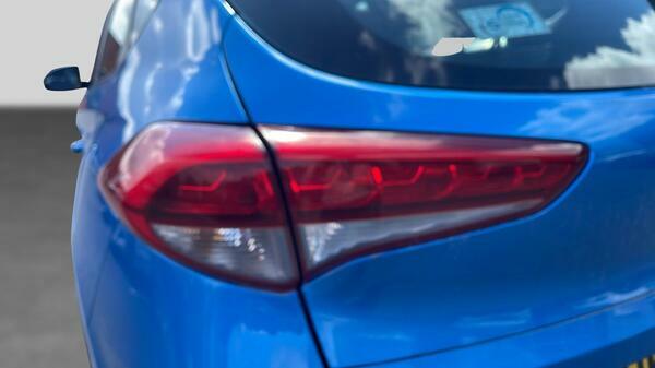 Hyundai Tucson 1.6 Gdi Blue Drive Se Nav Suv Eu RK17RYV #5