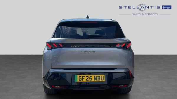 Peugeot 5008 73Kwh Gt Suv 210 Ps GF25MBU #4