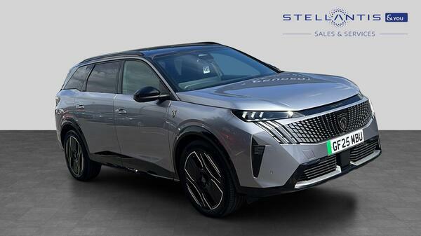 Peugeot 5008 73Kwh Gt Suv 210 Ps 