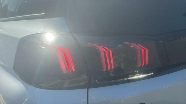 Peugeot 5008 1.2 Puretech Gt Premium Suv Eat Euro 6 #4
