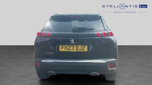 Peugeot 2008 1.2 Puretech Allure Premium Suv Manua FH23DJZ #4