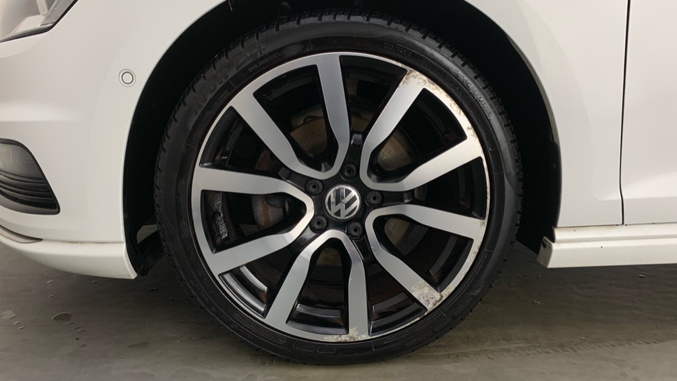 Volkswagen Golf 1.4 Tsi Bluemotion Tech Act R-line Edition Hatchba BT16RYP #6