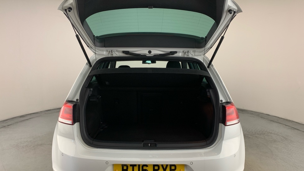 Volkswagen Golf 1.4 Tsi Bluemotion Tech Act R-line Edition Hatchba BT16RYP #5
