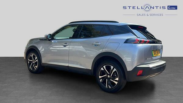 Peugeot e-2008 50Kwh Allure Premium Suv 136 Ps #6
