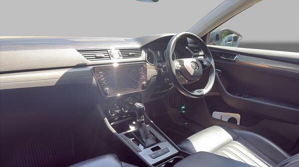 Skoda Superb 1.4 Tsi Iv Se L Dsg Black #15