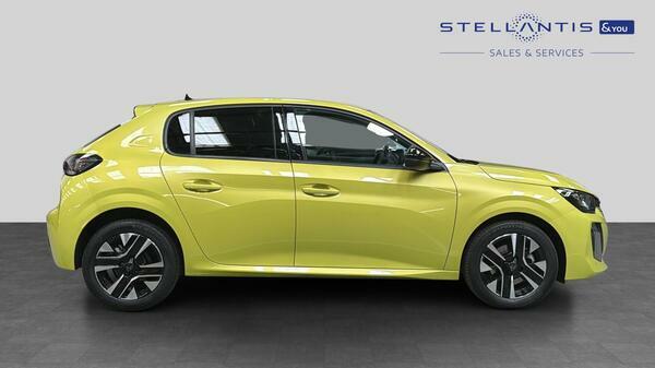 Peugeot 208 1.2 Allure Hatchback Hybrid E-dsc6 Euro LR75VCL  #2