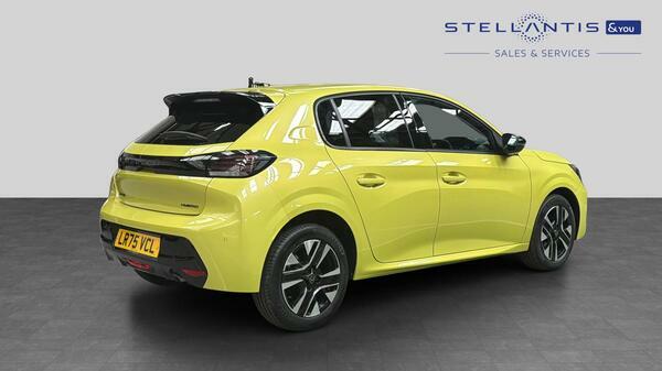 Peugeot 208 1.2 Allure Hatchback Hybrid E-dsc6 Euro LR75VCL  #3