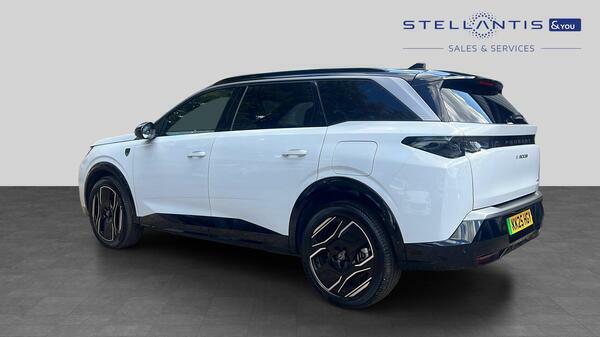 Peugeot 5008 97Kwh Gt Suv Long Range 230 Ps #6