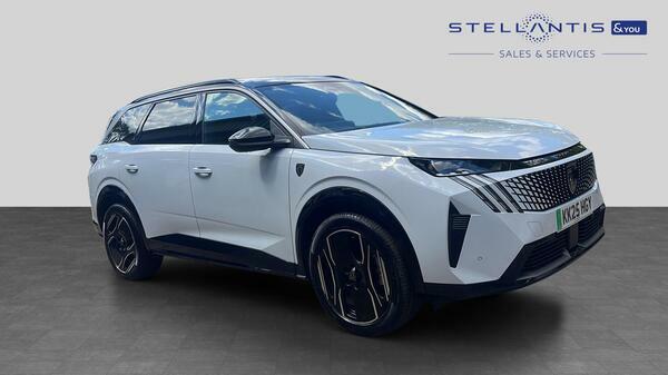 Peugeot 5008 97Kwh Gt Suv Long Range 230 Ps