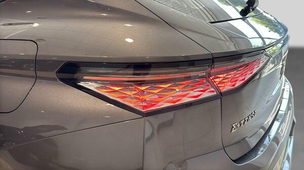 DS DS 4 1.6 E-tense 12.4Kwh Rivoli Hatchback Pl #5